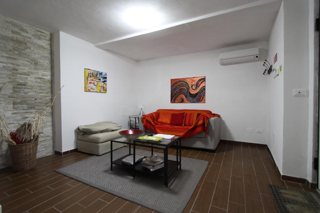 La Spezia Holidays' Rooms Room photo