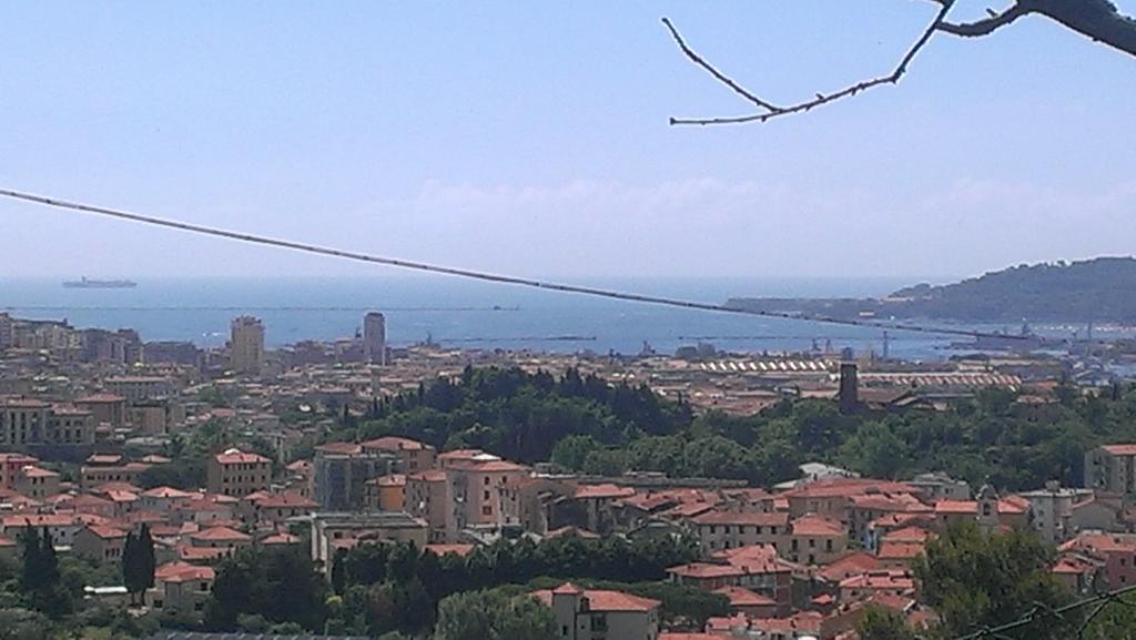La Spezia Holidays' Rooms Exterior photo