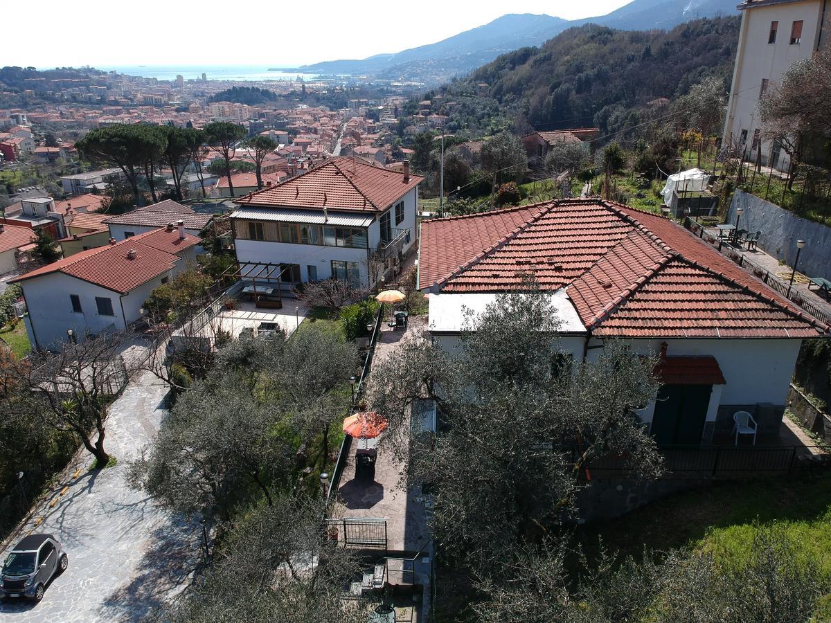 La Spezia Holidays' Rooms Exterior photo