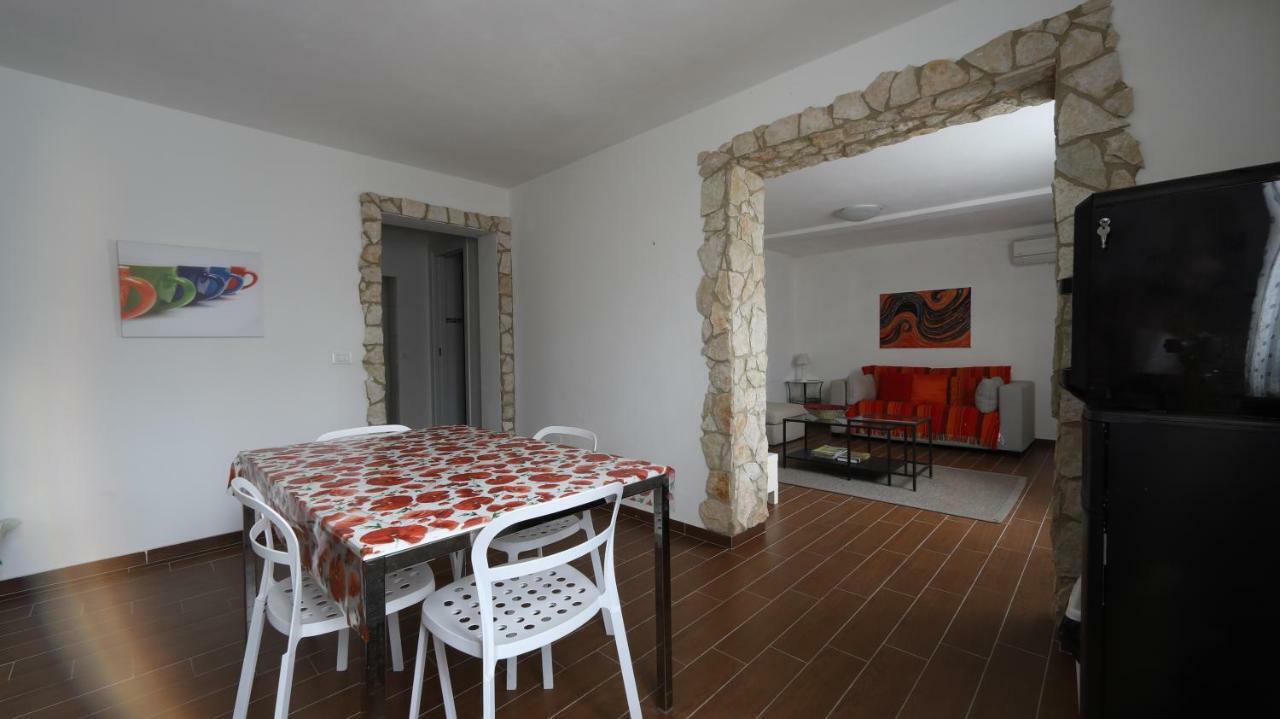La Spezia Holidays' Rooms Exterior photo