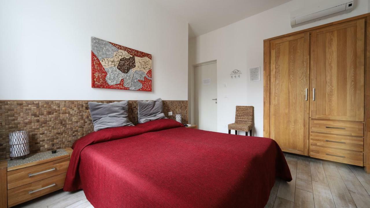 La Spezia Holidays' Rooms Exterior photo
